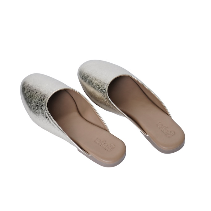 Aura Metallic Mules Gold