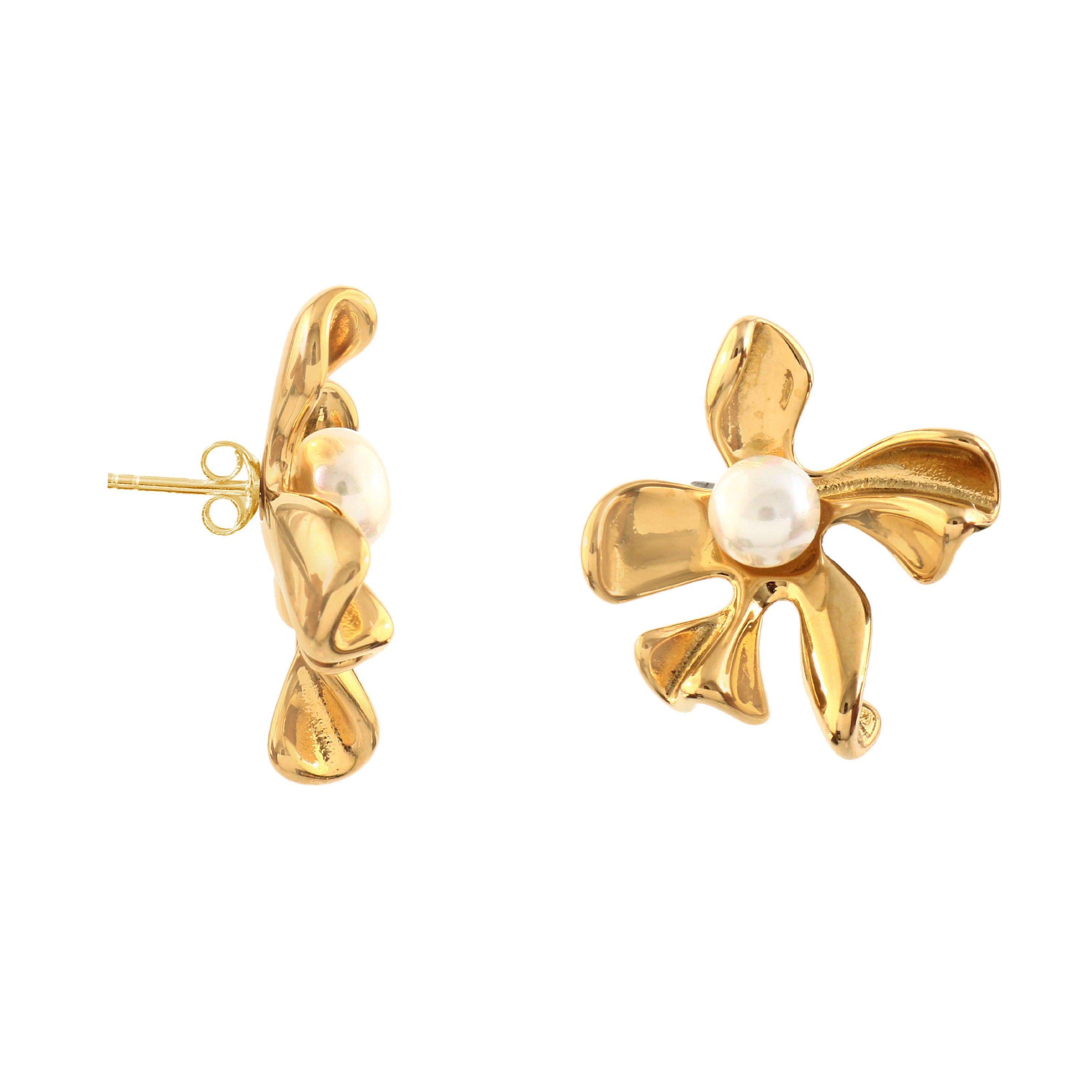 Golden Bloom Pearl Stud Earrings – 18K Gold Plated