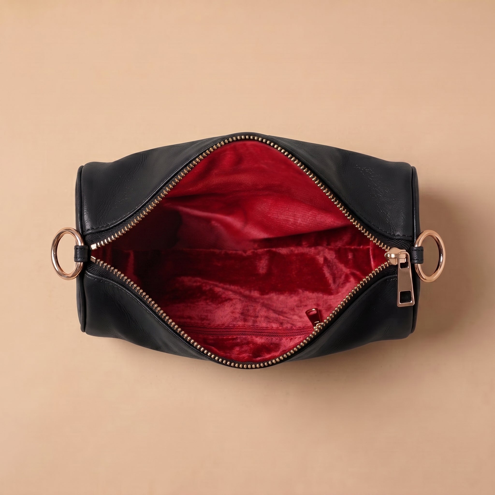 Capsule Bag - The 3-in-1 Bag Black