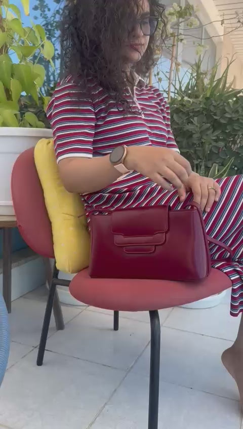 Aria Shoulder Bag Red